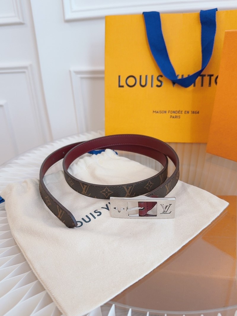 LOUIS VUITTON Belts